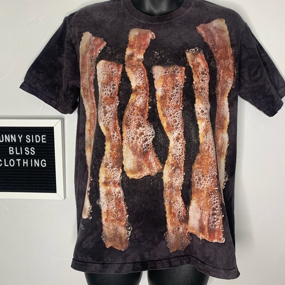 The Mountain Tie Dye Crewneck Short Sleeve Bacon Graphic Tee Size Small - Picture 2 of 4